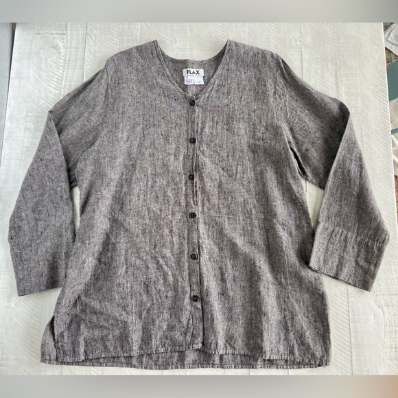 Flax Tops - Women’s FLAX 100% Linen Oversized Long Sleeve Button Down Top  size Large Grey